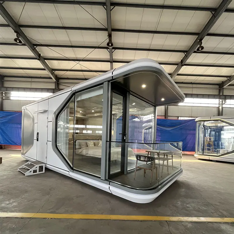 K7 Space Capsule Pod με Μπαλκόνι